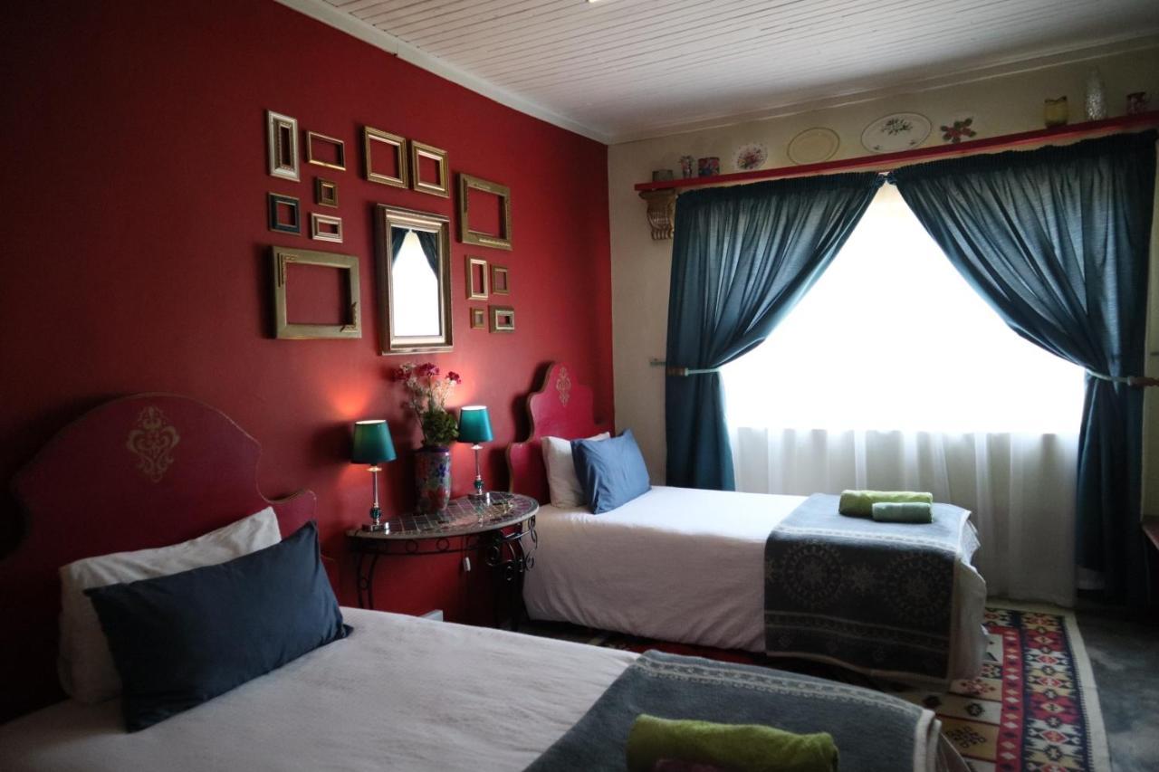 Rocks & Roses Farm Stay Lochiel Eksteriør bilde
