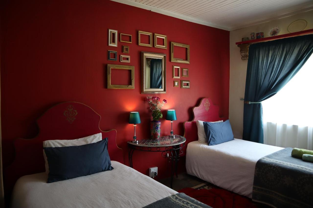 Rocks & Roses Farm Stay Lochiel Eksteriør bilde